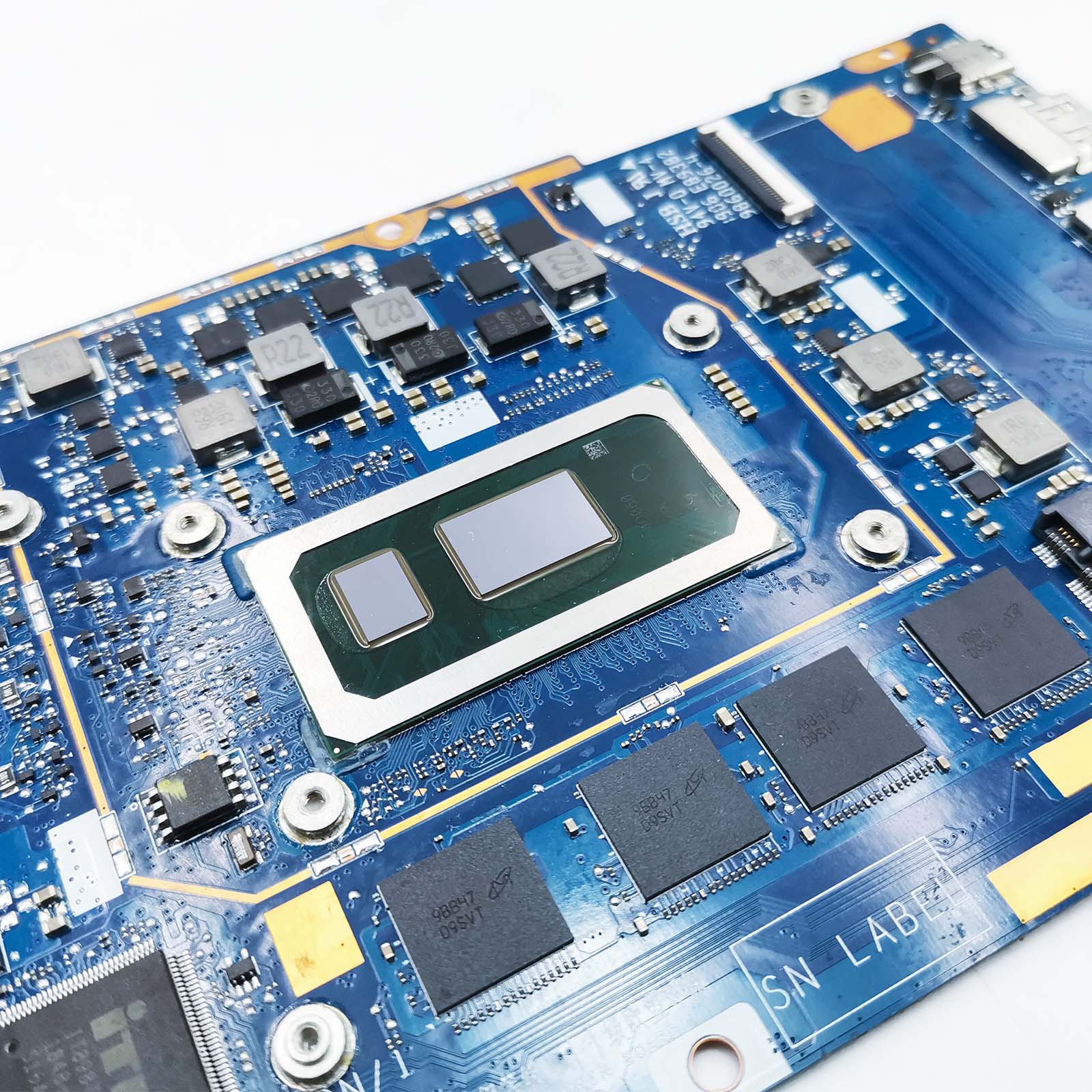 UX431FA UX431FN Scheda Madre P - Ddr4 Desktop Ram recensione e prezzo